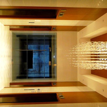 Bsa Twin Towers Aparthotel Mandaluyong Buitenkant foto