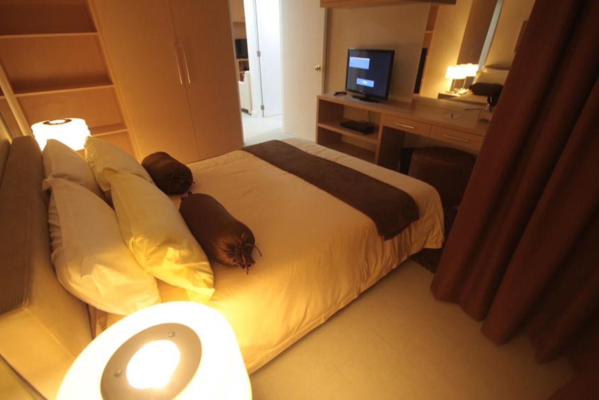 Bsa Twin Towers Aparthotel Mandaluyong Buitenkant foto