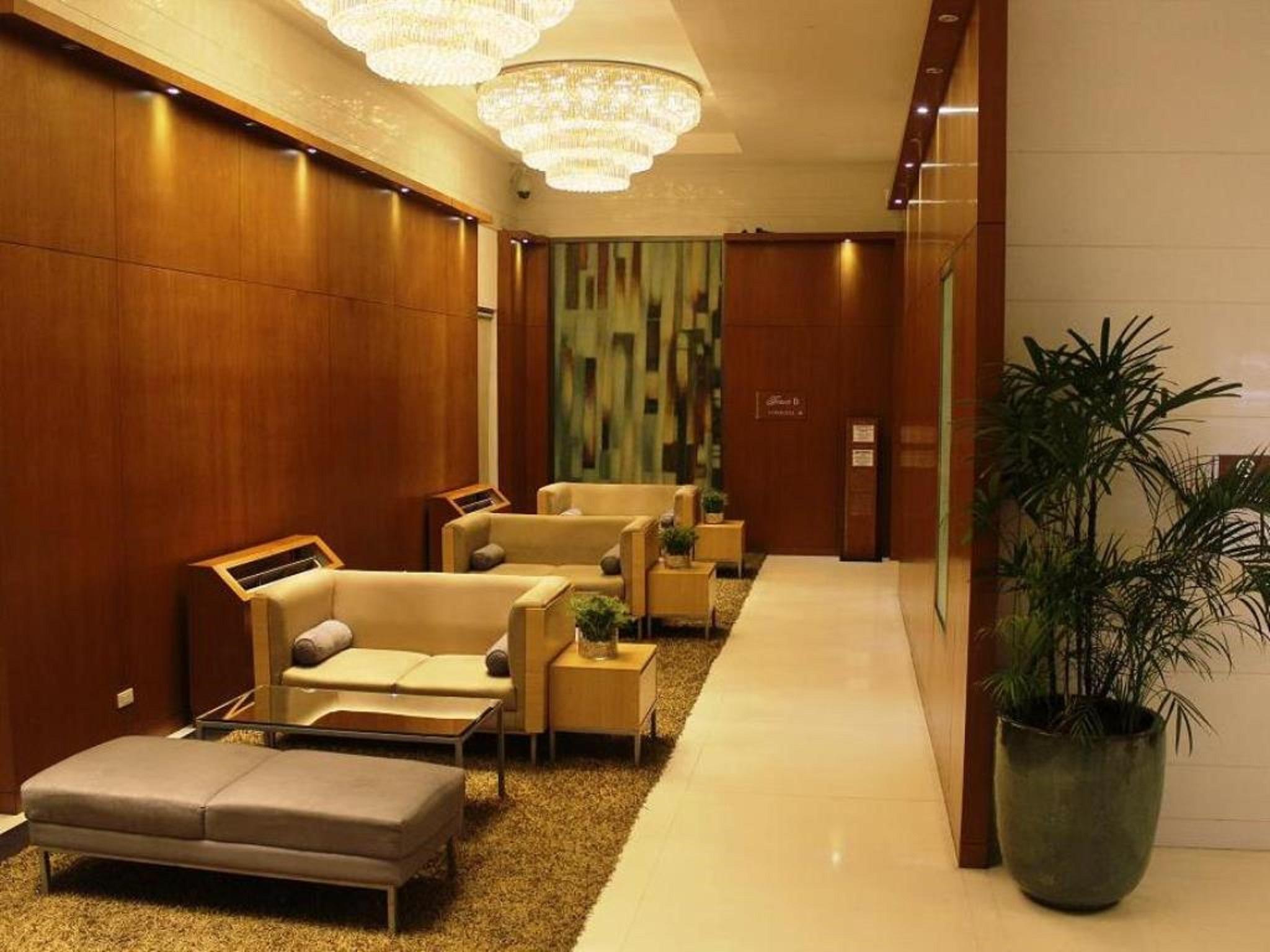Bsa Twin Towers Aparthotel Mandaluyong Buitenkant foto