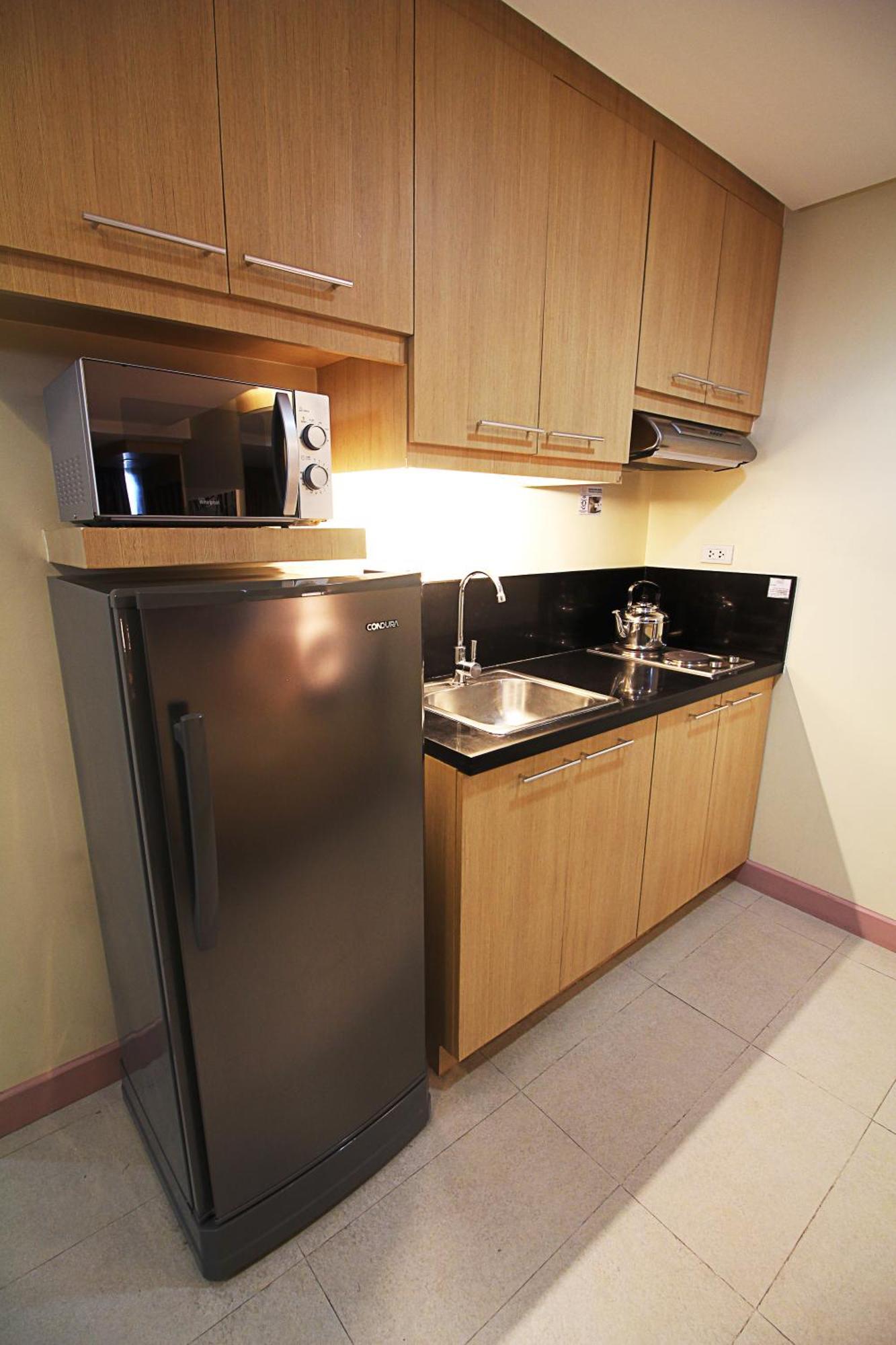 Bsa Twin Towers Aparthotel Mandaluyong Buitenkant foto