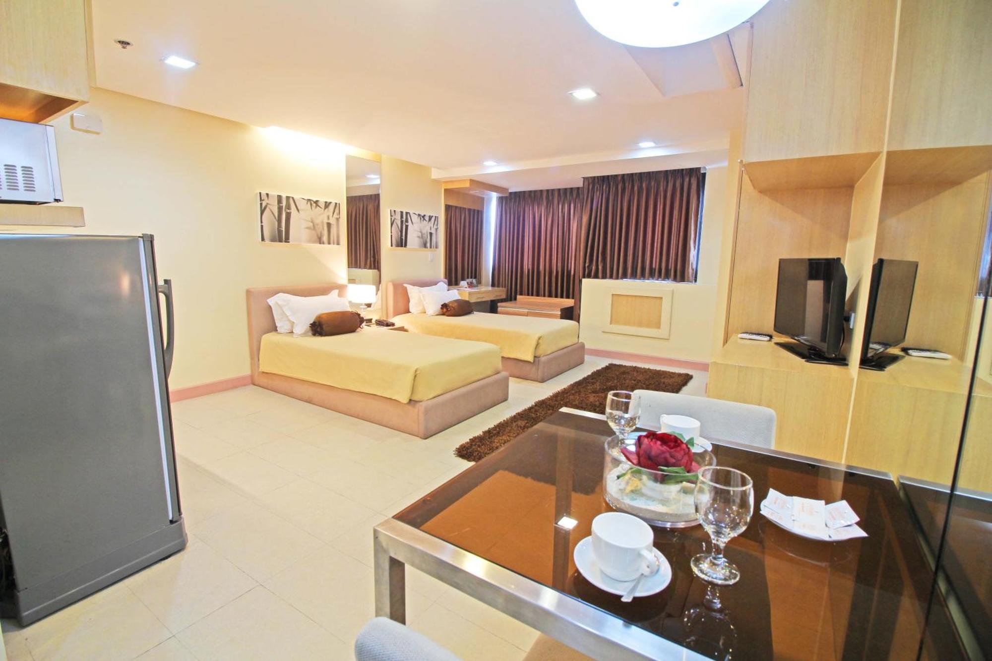 Bsa Twin Towers Aparthotel Mandaluyong Buitenkant foto