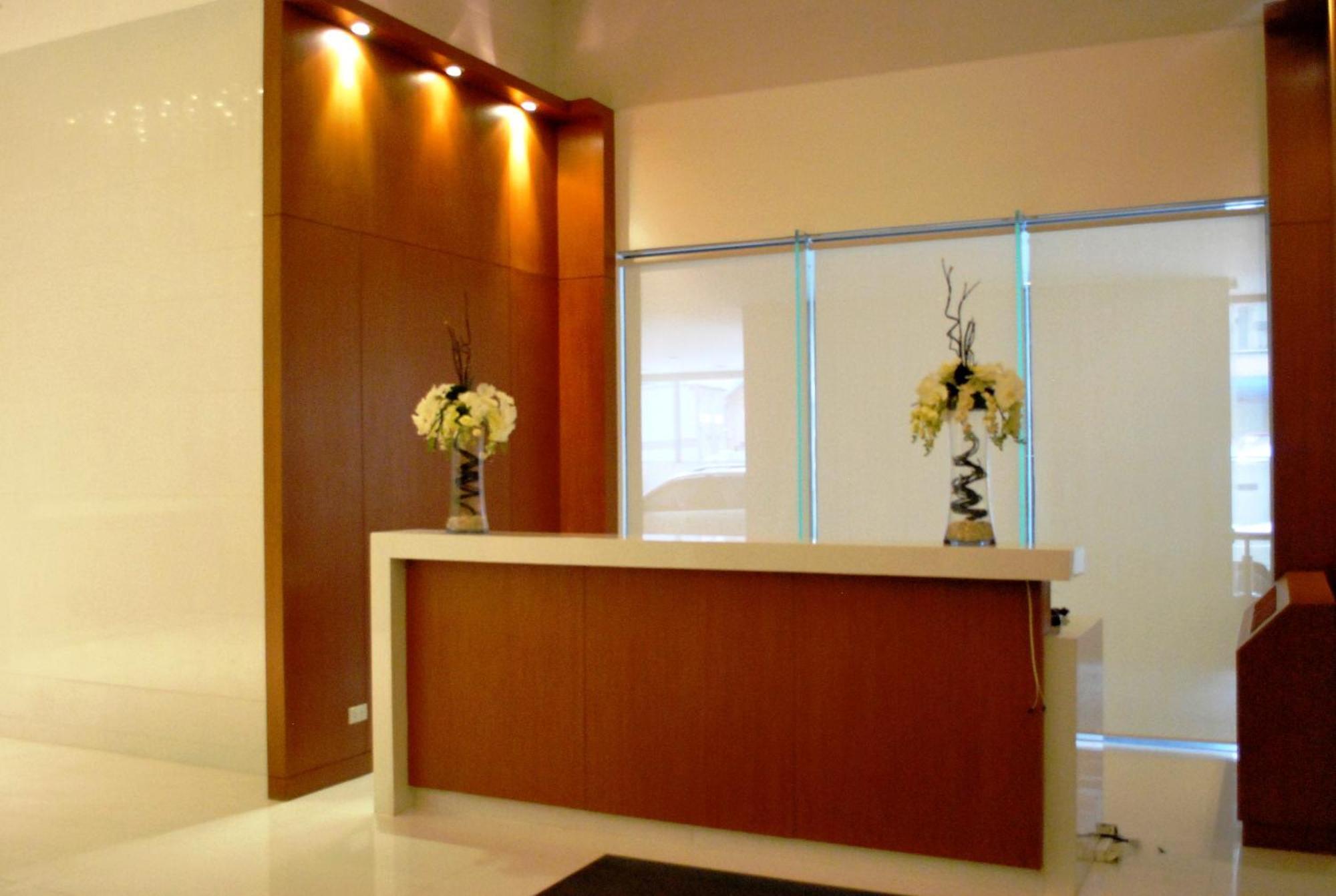 Bsa Twin Towers Aparthotel Mandaluyong Buitenkant foto