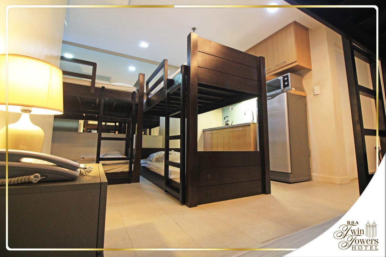 Bsa Twin Towers Aparthotel Mandaluyong Buitenkant foto