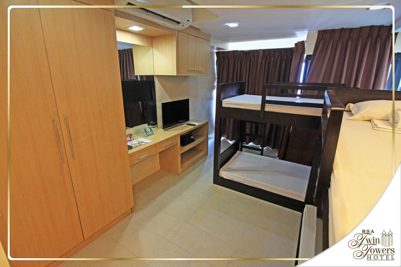Bsa Twin Towers Aparthotel Mandaluyong Buitenkant foto